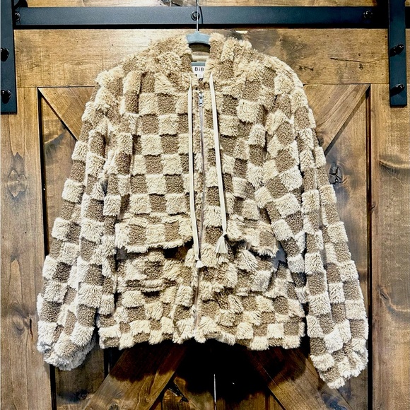 NWT BiBi Cozy Mocha Checkered Sherpa Hooded Jacket - Picture 3 of 16
